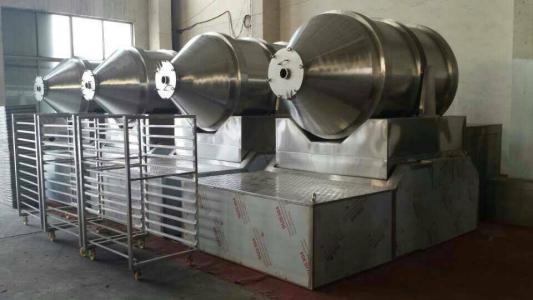 二維運動混合機